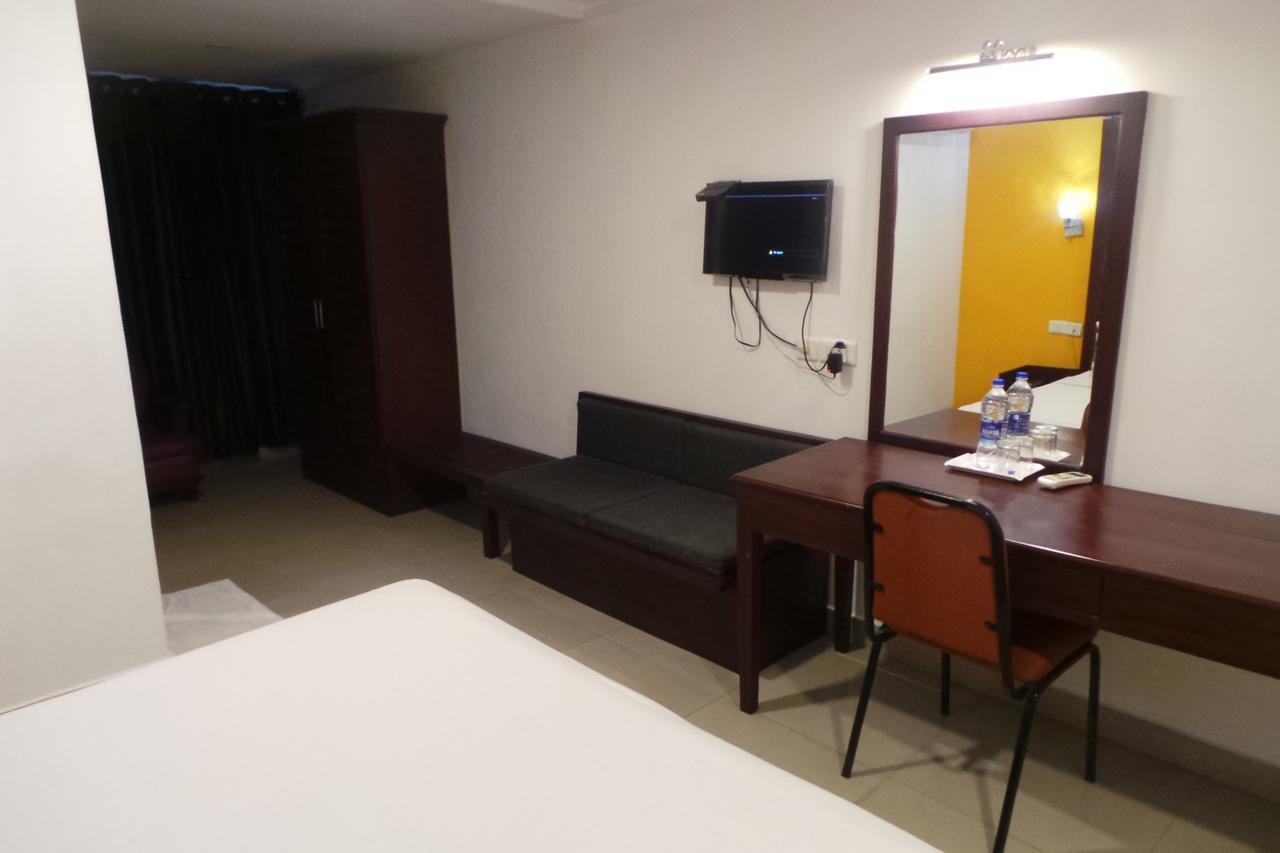 Hotel Wayanad Regency Kedavūr Dış mekan fotoğraf