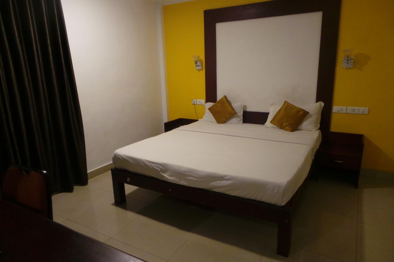 Hotel Wayanad Regency Kedavūr Dış mekan fotoğraf