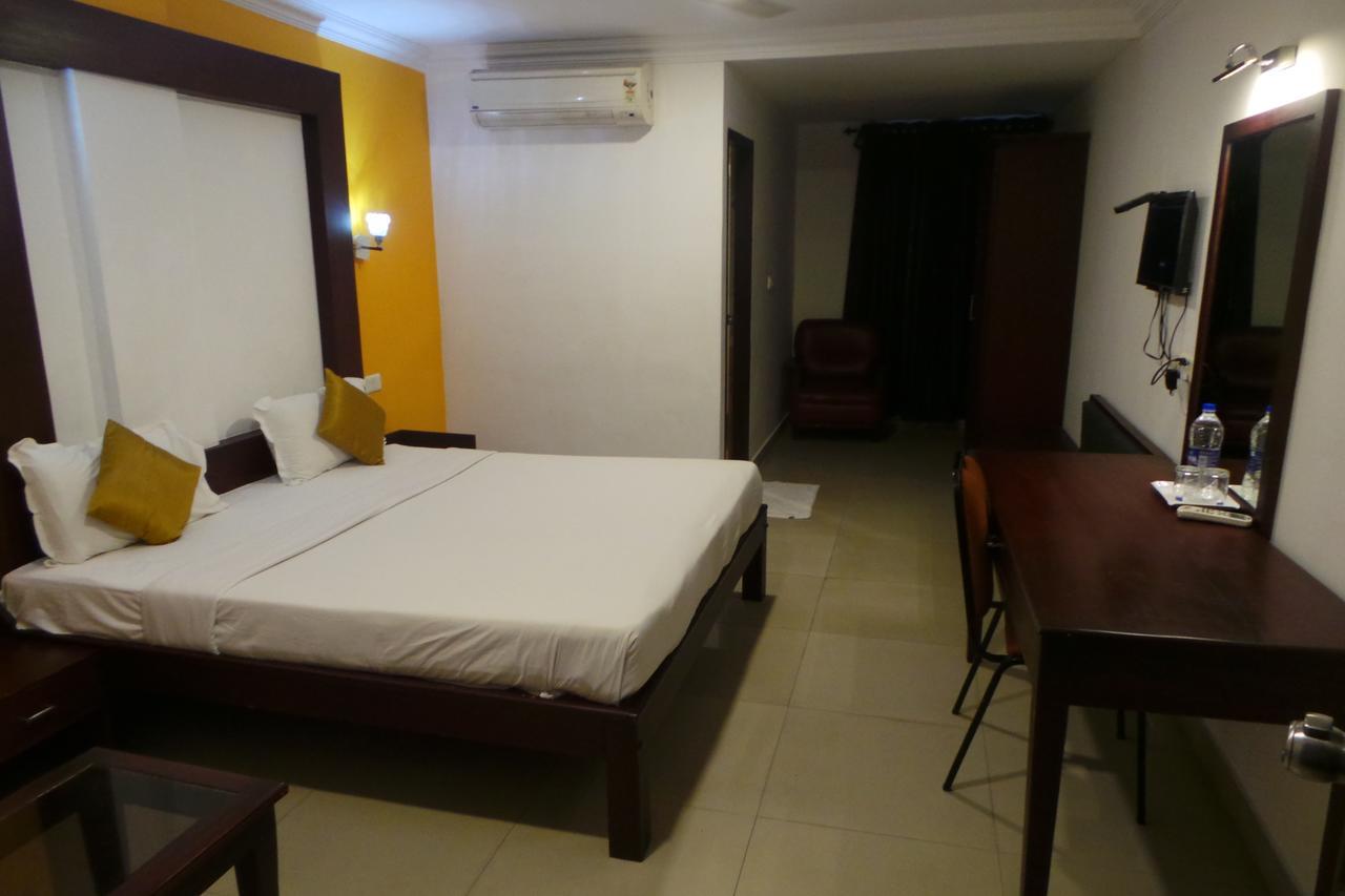 Hotel Wayanad Regency Kedavūr Dış mekan fotoğraf